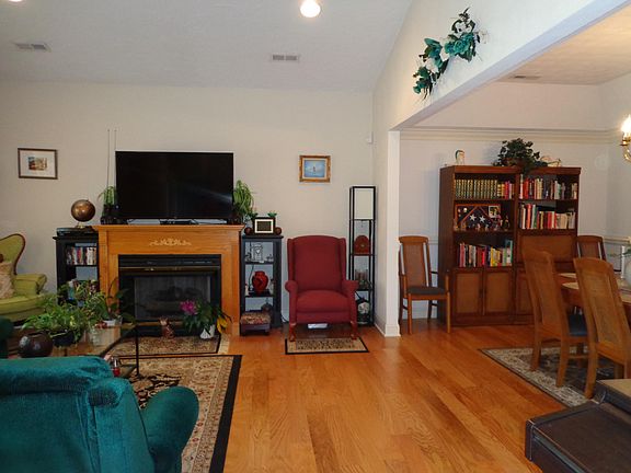 4th image of 2248 Mattaponi Dr NW