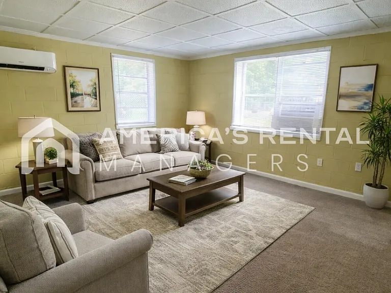 1701 Berkley Avenue — Photo 27