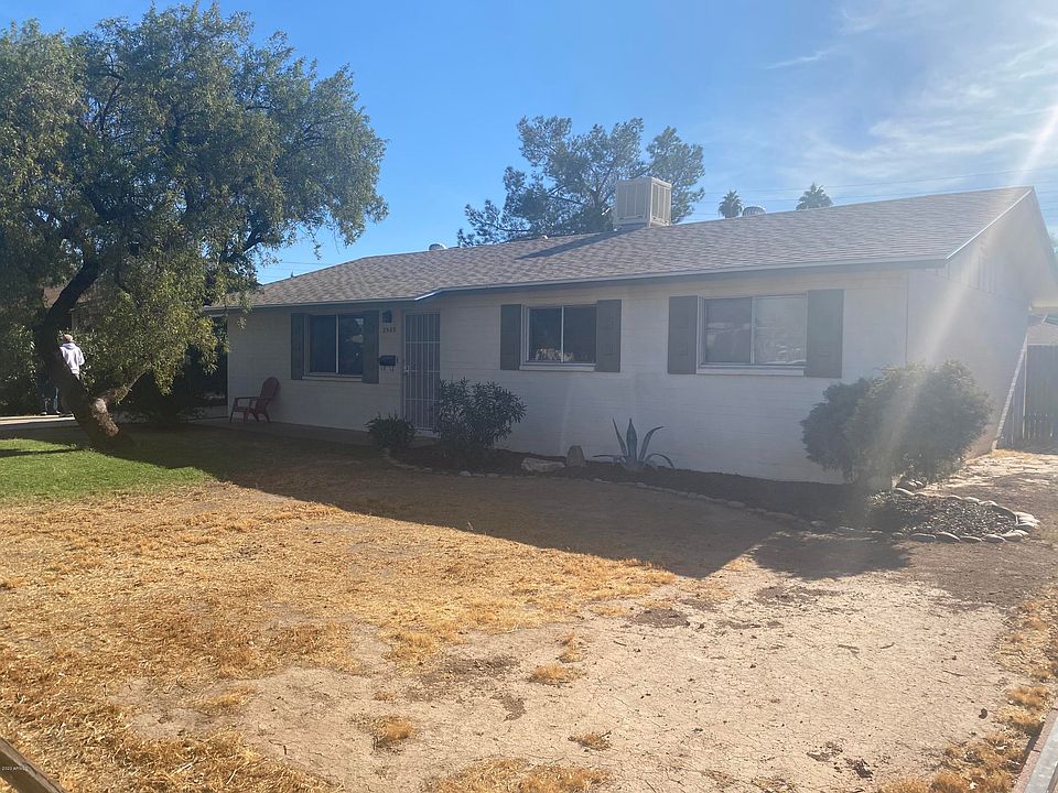 1st image of 3509 W Belmont Ave