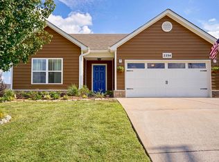 2294 Worker Bee Dr, Columbia, TN 38401