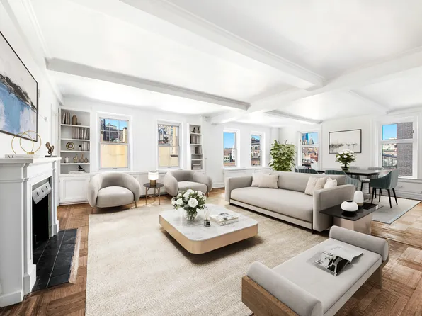 32 Washington Square West image 1 of 14