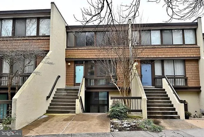 2212 S Randolph St #1 — Photo 32