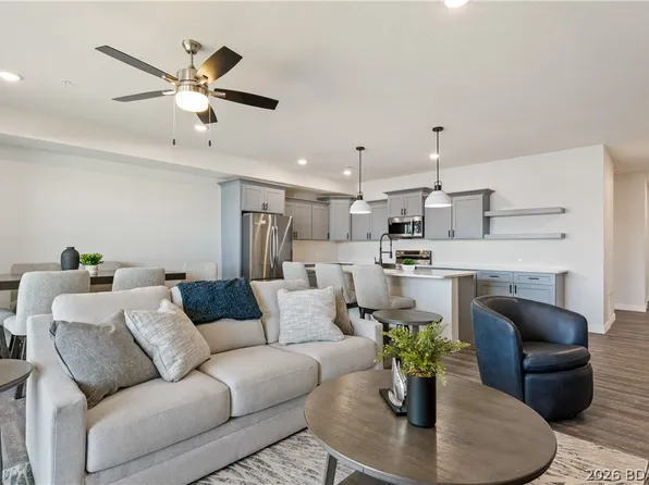 104 Sierra Bay Dr #2F, Camdenton, MO 65020