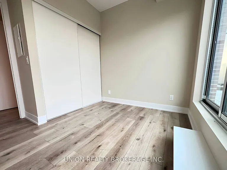 1316 Kingston Rd #502 — Photo 11