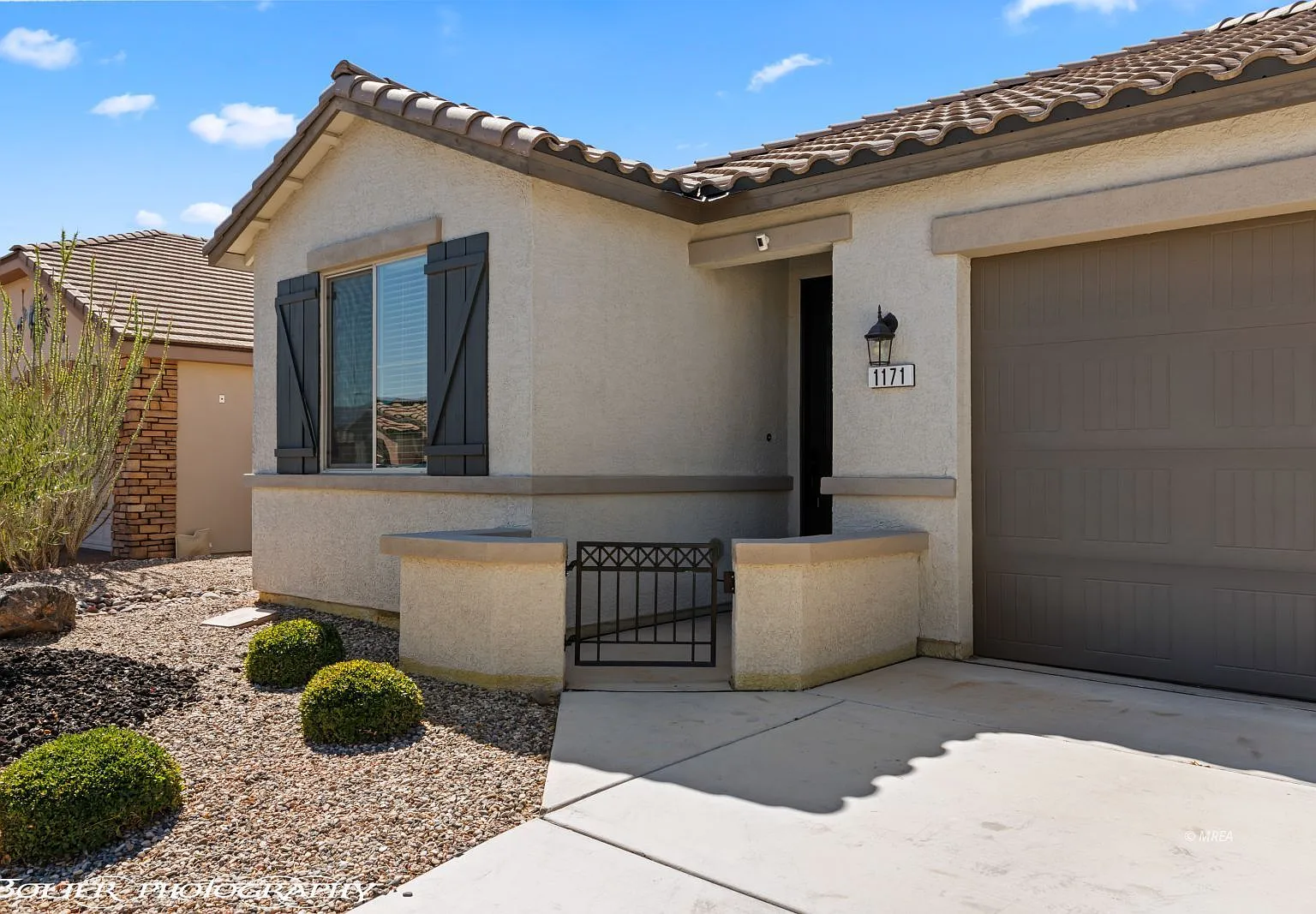 3 bed, 2.0 bath, 1165 sqft, $2,200 — Photo 3
