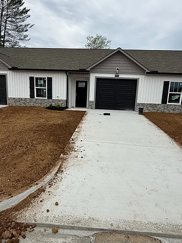 7323 Woodpecker Way Photo 1