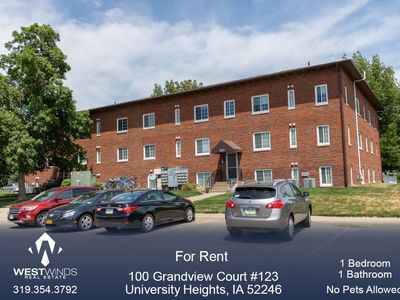 100 Grandview Ct APT 123, Iowa City, IA, 52246