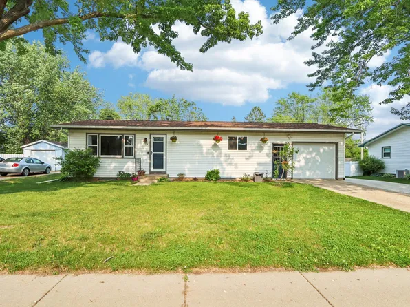 224 Spruce St, Sauk City, WI 53583