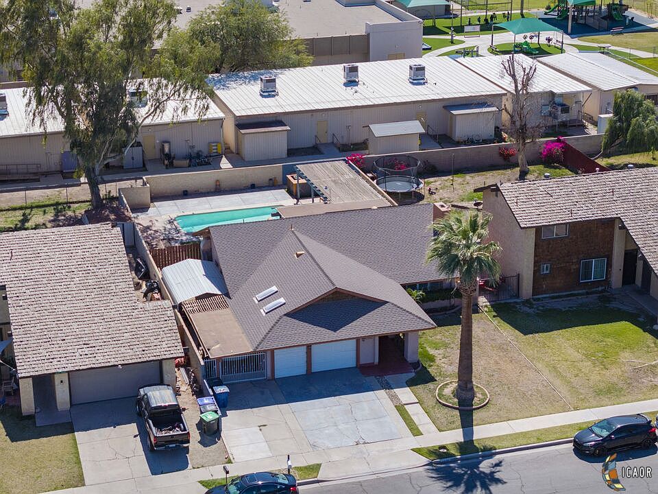 1st image of 1735 Desert Gardens Dr