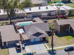 1735 Desert Gardens Dr, El Centro, CA 92243