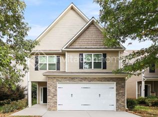 26 Oakbrook Dr SW, Cartersville, GA 30120