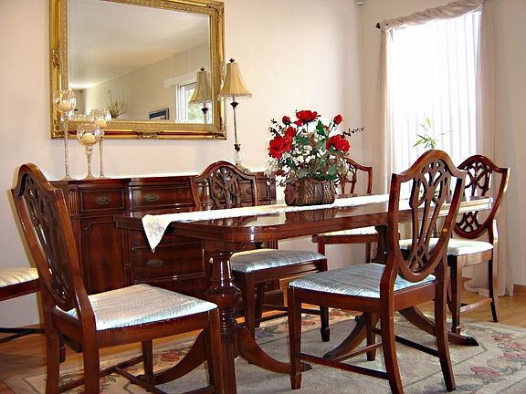 formal dining room