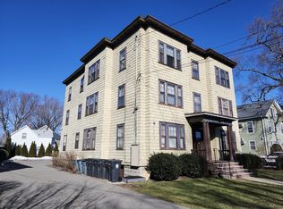 106 Kenoza Ave APT 1, Haverhill, MA 01830