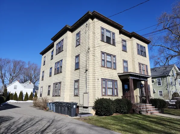 106 Kenoza Ave APT 1, Haverhill, MA 01830