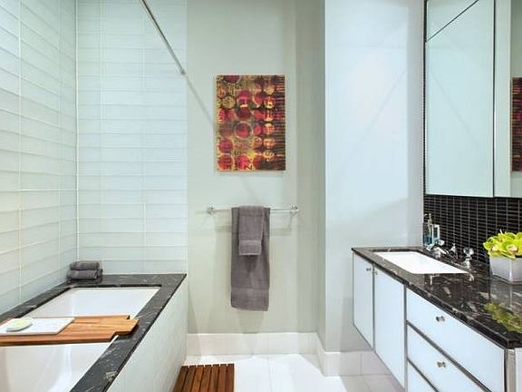 4th image of 3 Hanover Sq APT 5B