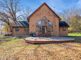 2618 Wolf Way, Central City, IA 52214