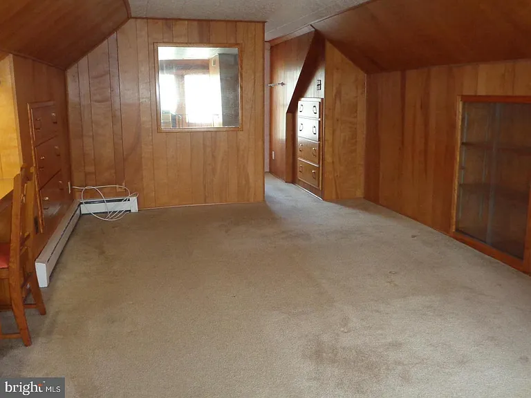 314 Victoria St — Photo 15