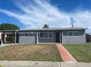 370 W 18th St, Riviera Beach, FL 33404