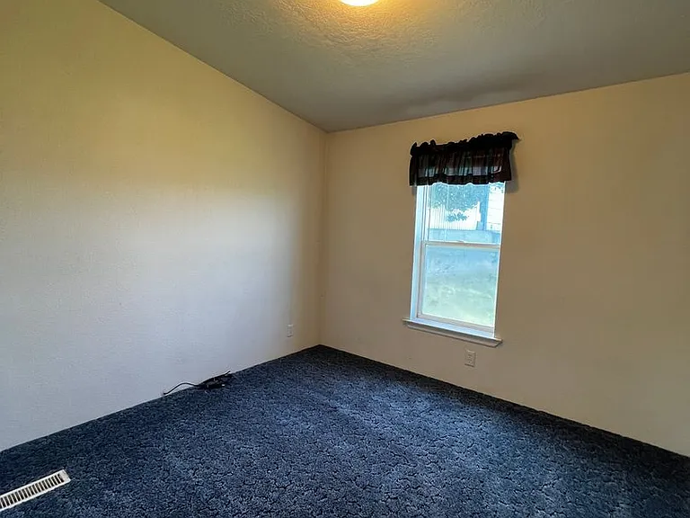 3040 SW River View Dr — Photo 9