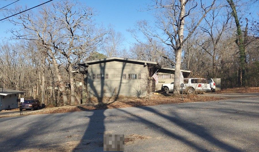 1st image of 40 Basore Dr
