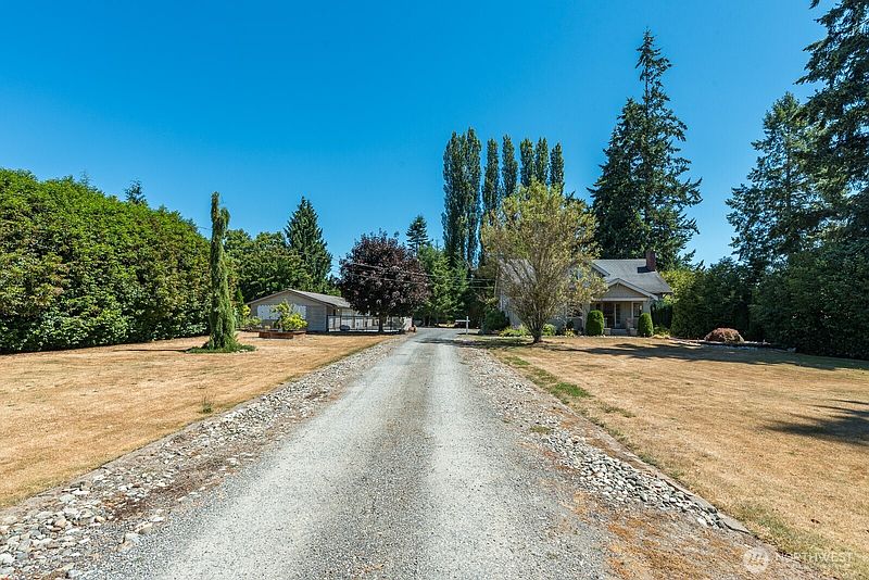 2nd image of 13701 51st Avenue NE