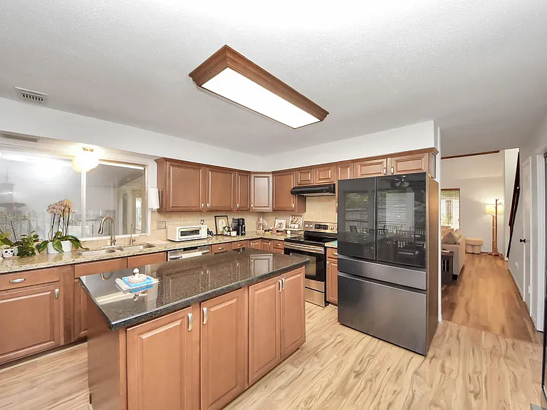 18 N Deerfoot Cir — Photo 19