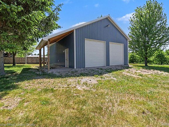 5th image of 3631 W Chauvez Rd