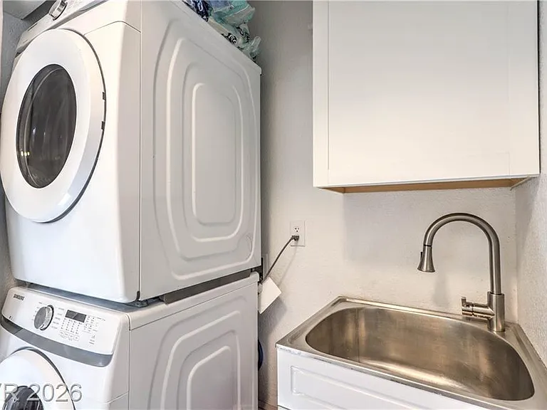 6809 Incline Ave — Photo 2