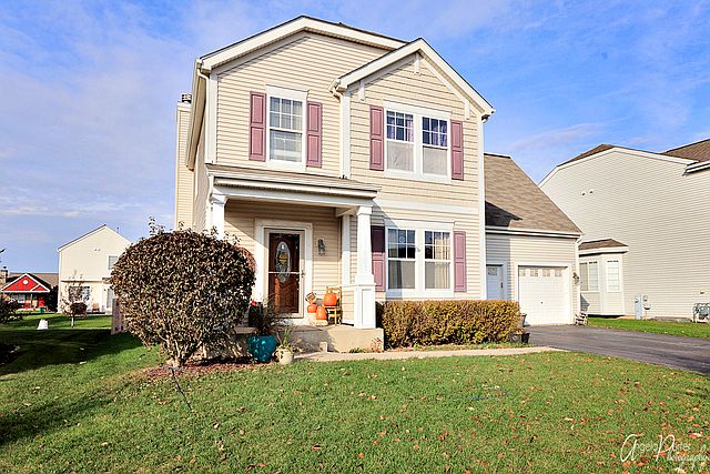 1st image of 772 S Montclair Dr