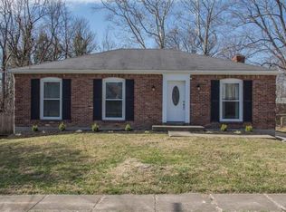 5304 Sprigwood Ln, Louisville, KY 40291