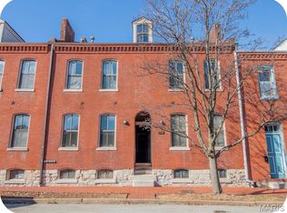 2007 S 11th St, Saint Louis, MO 63104