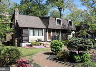 33 Lower Park Rd, Mount Laurel, NJ 08054