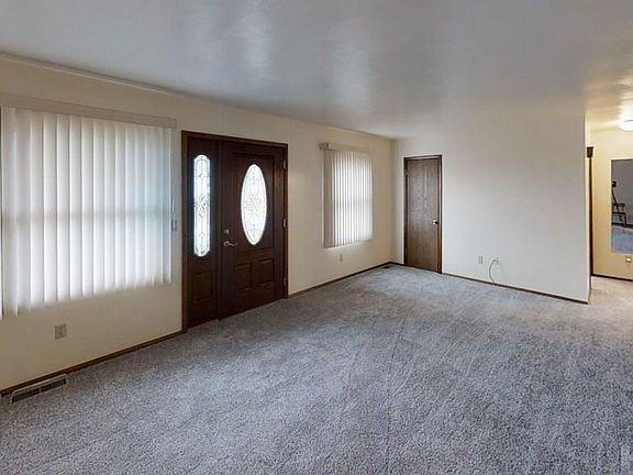 4th image of 412 Culbertson Ln