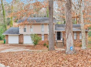 5900 Simone Dr, Stone Mountain, GA 30087