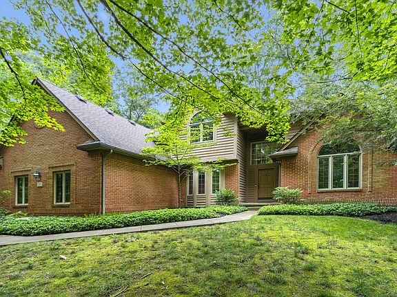 3rd image of 7240 Duncans Glen Dr