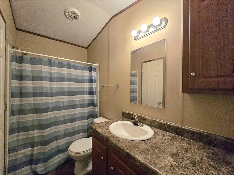 310 Vann Rd #C — Photo 9