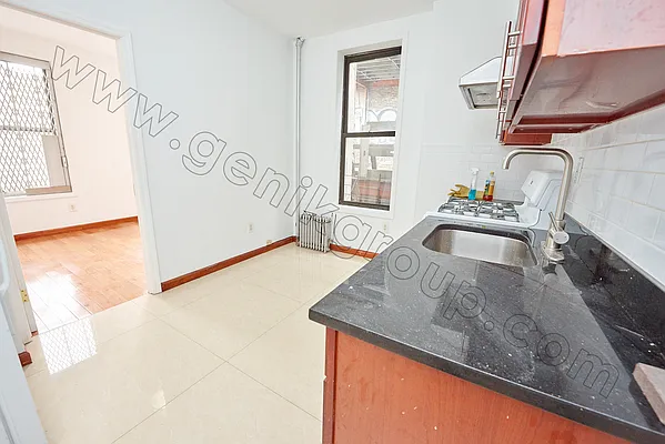 Rented by Genik Group Corp | media 3