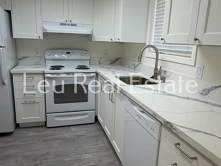 3380 Cimmarron Rd #3 — Photo 3