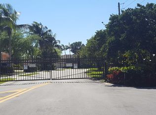 119 SW 128th Ave, Plantation, FL 33325