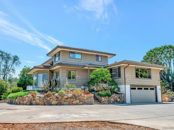 5160 Alzeda Dr, La Mesa, CA 91941