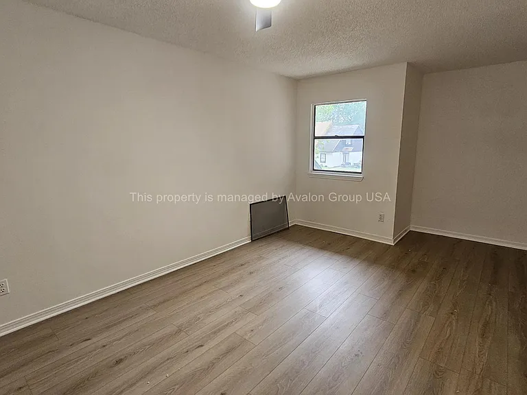 7626 Melissa Ct N — Photo 17