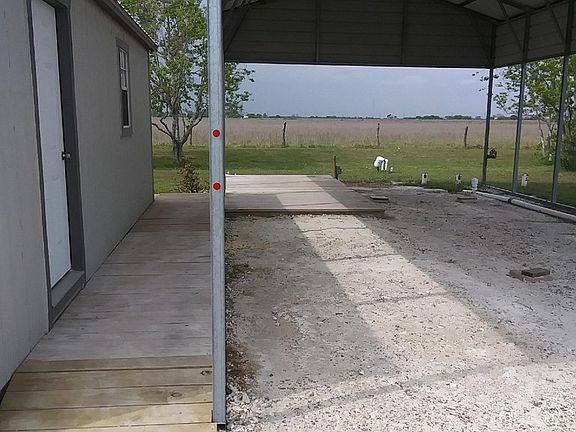 3rd image of 30 Snook Dr