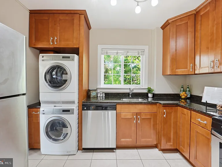 3430 Martha Custis Dr — Photo 13