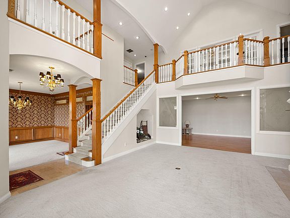 5th image of 3396 Woodhaven Dr