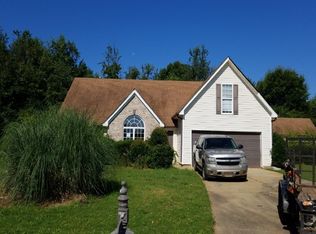5644 Mohave Ct, Flowery Branch, GA 30542