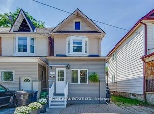 174 Coxwell Ave, Toronto, ON M4L3B2