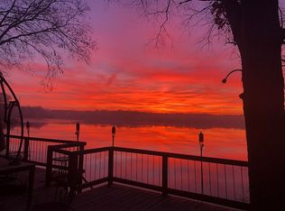 10874 Jefferson Rd, Osceola, IN 46561