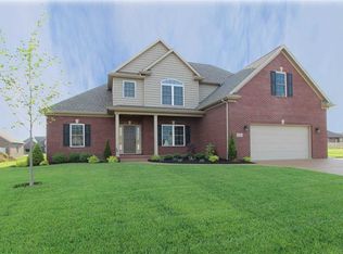 2917 Courtz Ct, Newburgh, IN 47630