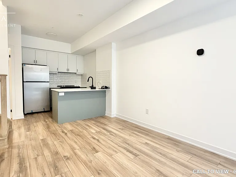 527 Big Bay Point Rd #7 — Photo 3