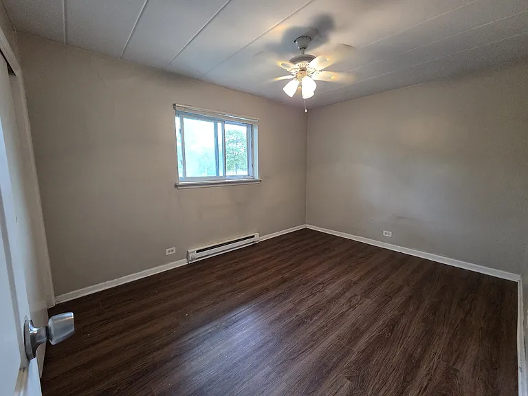 405 Austin St #8 — Photo 6